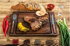 Wooden steak serving board with cutlery 360x260x20 mm. - MTM WOOD LLC - Decor and interior buy wholesale from manufacturer and supplier on UDM.MARKET