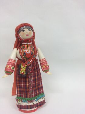 Сувенирная кукла "Бесермяночка" в праздничной одежде - MBUK " RDC " Oktyabrsky" - Игрушки и хобби купить оптом от производителя на UDM.MARKET
