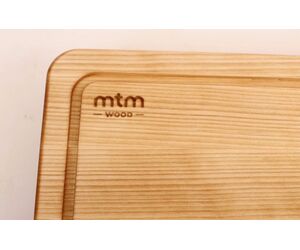 Universal wooden cutting board with a juice track - MTM WOOD LLC - Dishes buy wholesale from manufacturer and supplier on UDM.MARKET