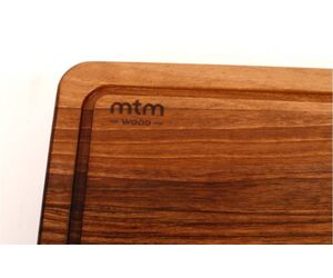 Universal wooden cutting board with a juice track - MTM WOOD LLC - Decor and interior buy wholesale from manufacturer and supplier on UDM.MARKET