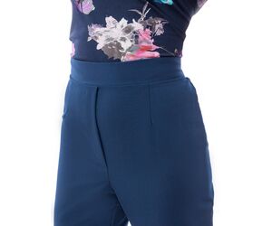 Сактон - брюки прямые, на резинке - ООО САКТОН - Apparel, Textiles, Fashion Accessories & Jewelry buy wholesale from manufacturer and supplier on UDM.MARKET