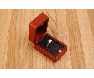 Шкатулка для кольца деревянная, торцевая 60х40х35 мм. - MTM WOOD LLC - Декор и интерьер купить оптом от производителя на UDM.MARKET