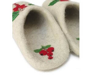 Home slippers "Ripe currant" - "Glazovskie valenki" - Shoes buy wholesale from manufacturer and supplier on UDM.MARKET
