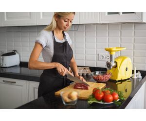 Электрическая мясорубка М31.01 Аксион желтая - AXION CONCERN LLC / ООО Концерн «Аксион» - Мясорубки купить оптом от производителя на UDM.MARKET